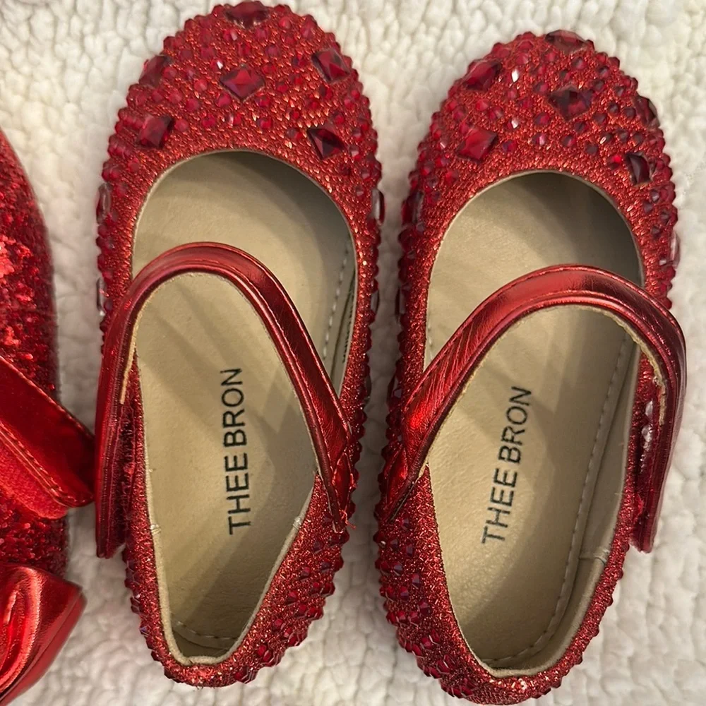 Elegant Red and Black Mary Jane Dress Shoes